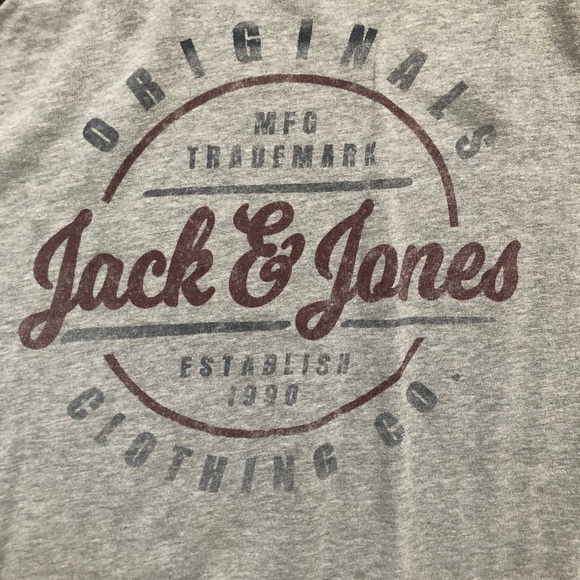 Crewneck with writing - Picture 3 of 3